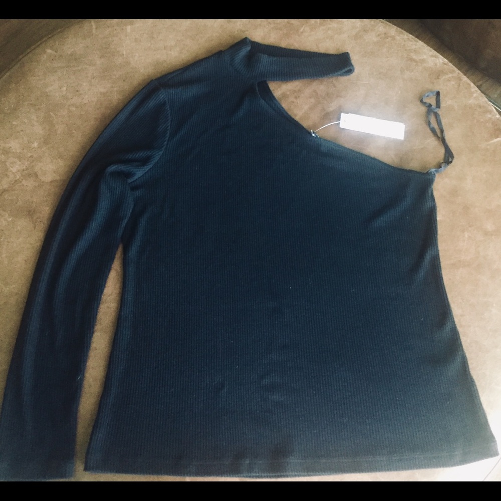 Drew Women’s Black Shoulder Sweater New Size L